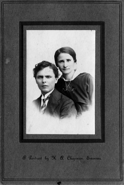 Daniel Jones and Catherina Thomas