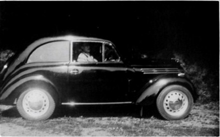 Sidney Price with car