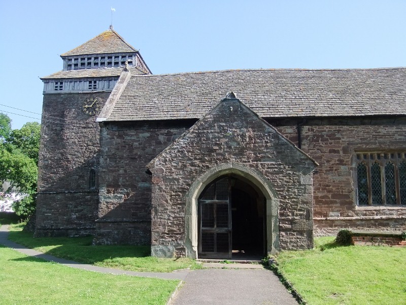 Skenfrith, Church